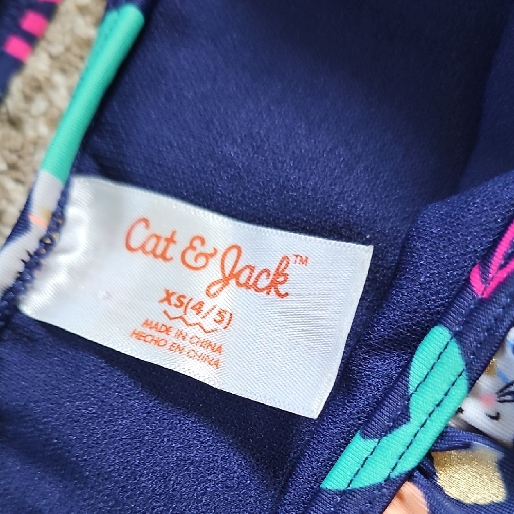 Girls XS Cat & Jack Blue two-piece swimsuit - Picture 8 of 8